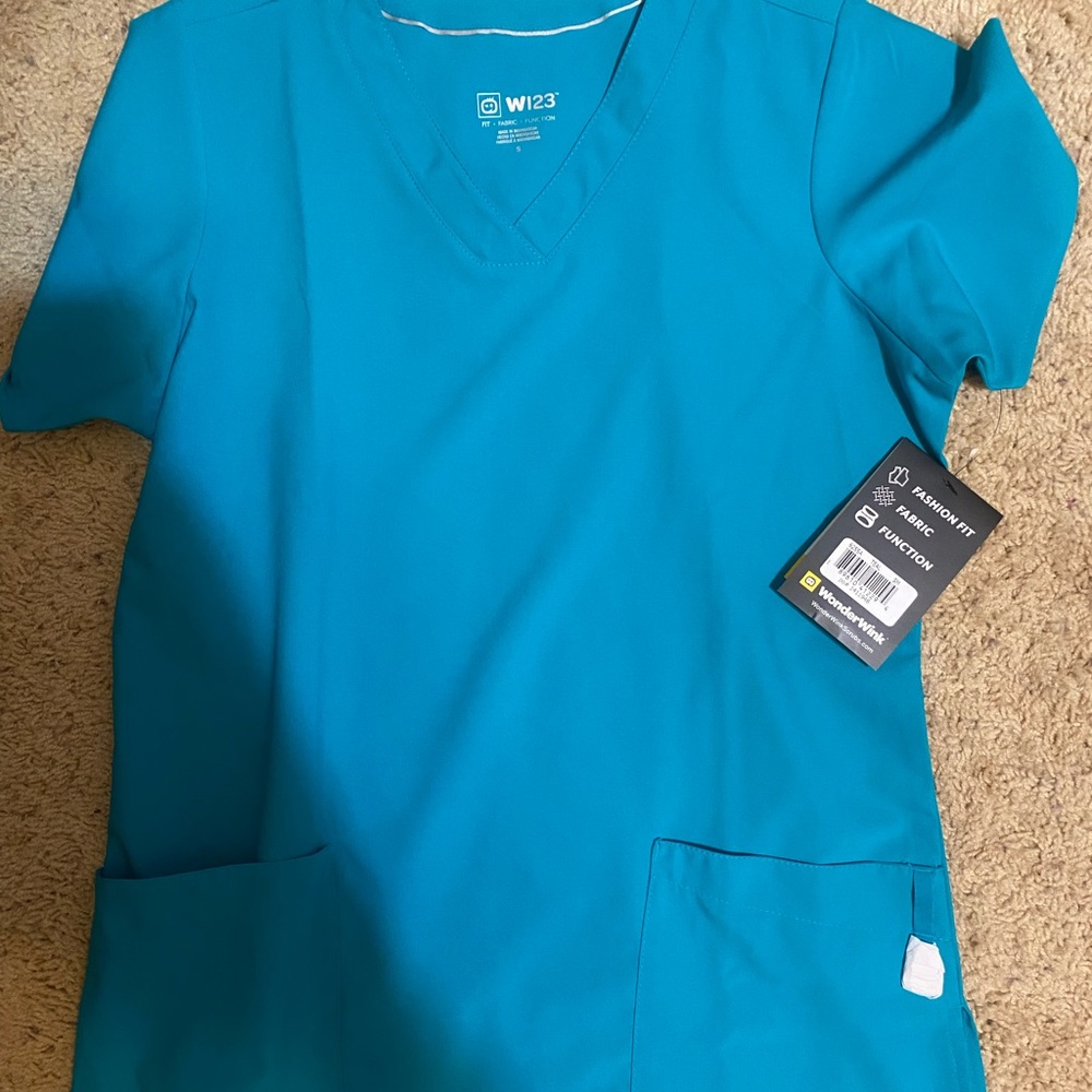 3 Scrub sets